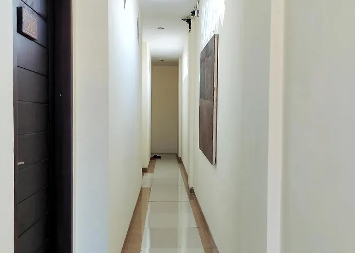 Doris Kuta Studio *